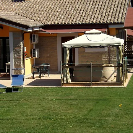 L.b.stud Vakantieboerderij Bracciano (Rome)